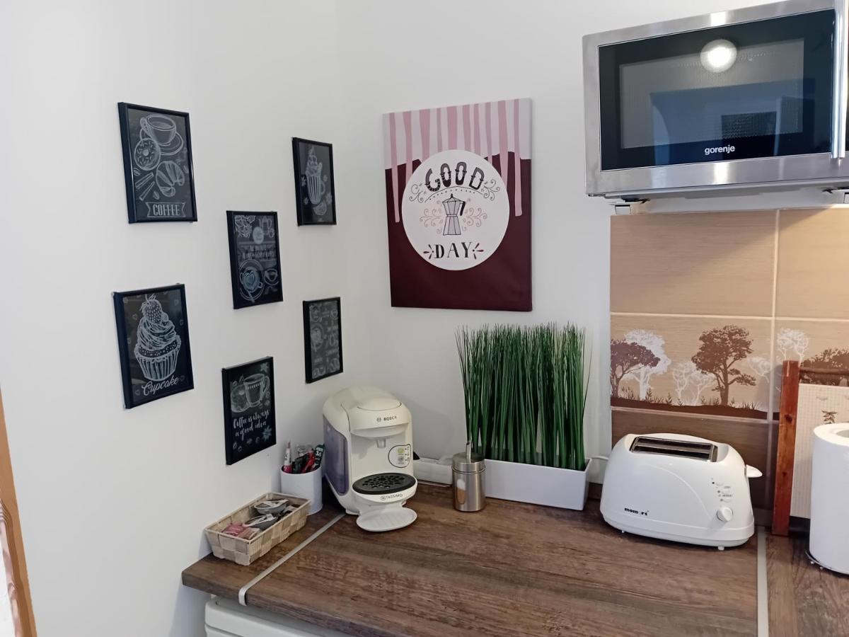 Green Belt Apartmann บูดาเปสต์ ภายนอก รูปภาพ